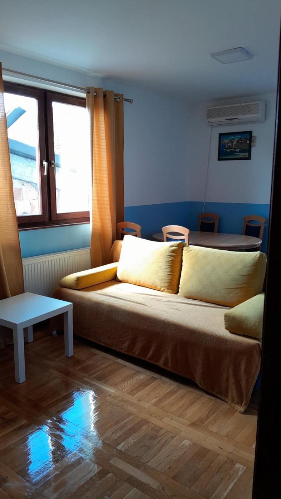 Plavi Apartman Airport Белград Экстерьер фото
